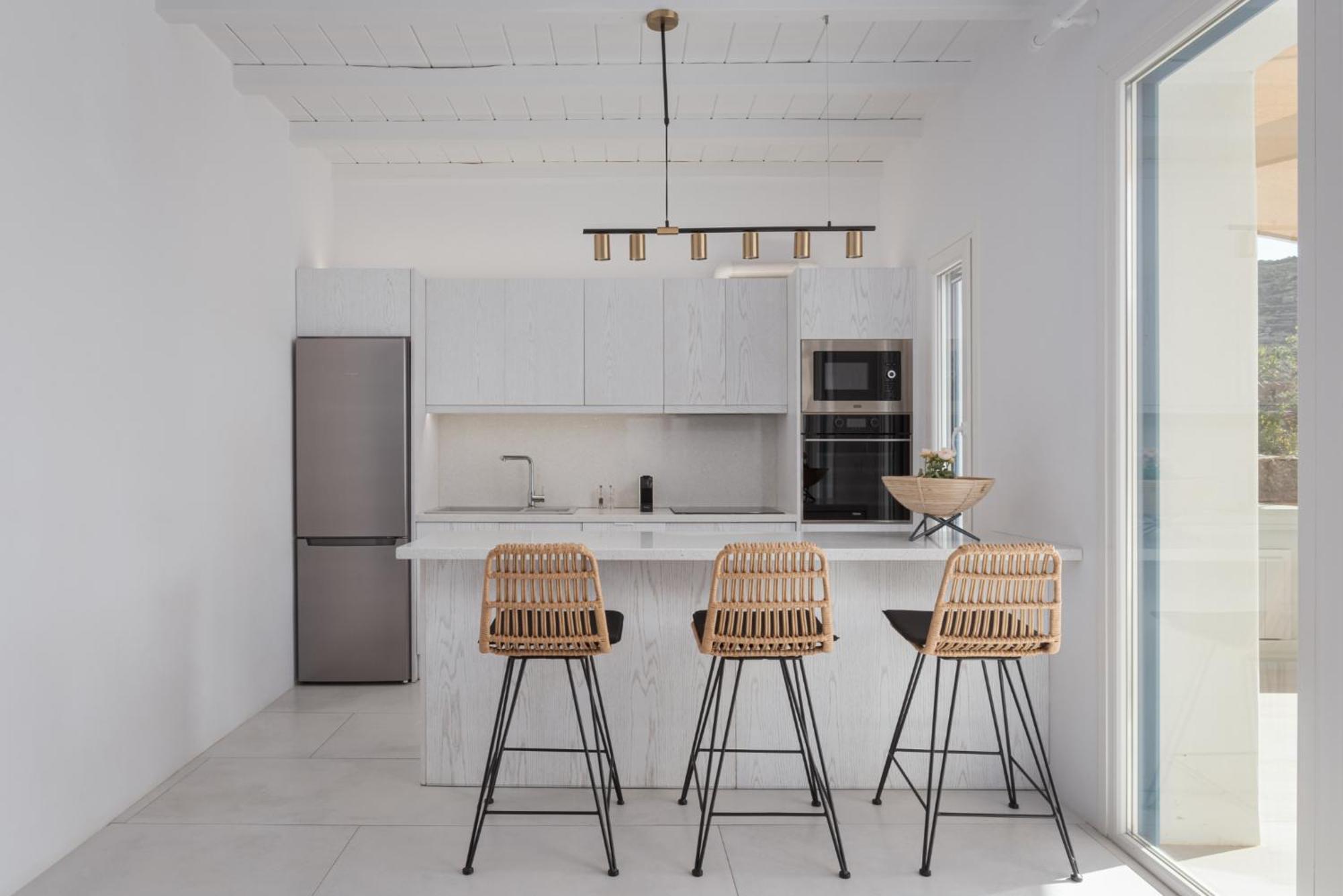 Retreat Hill Luxury Mykonos Villa