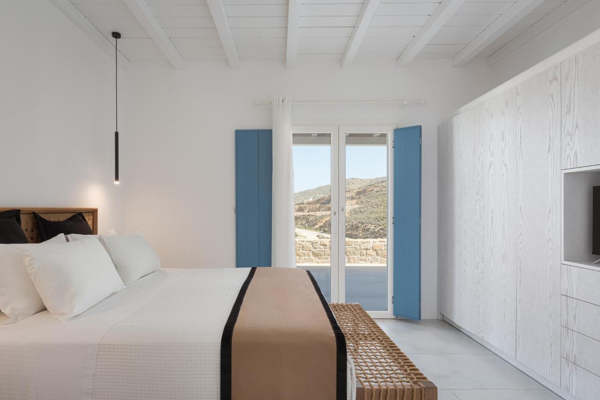Retreat Hill Luxury Mykonos Villa Mykonos Town
