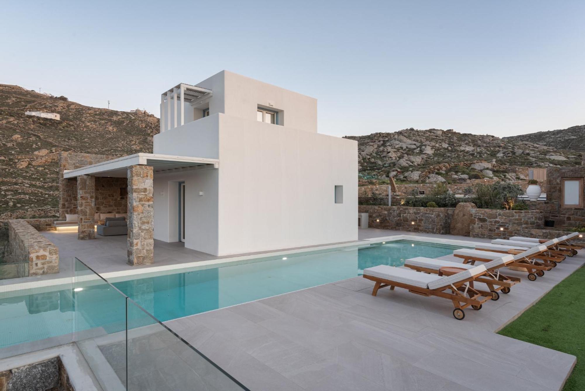 Villa Retreat Hill Luxury Mykonos